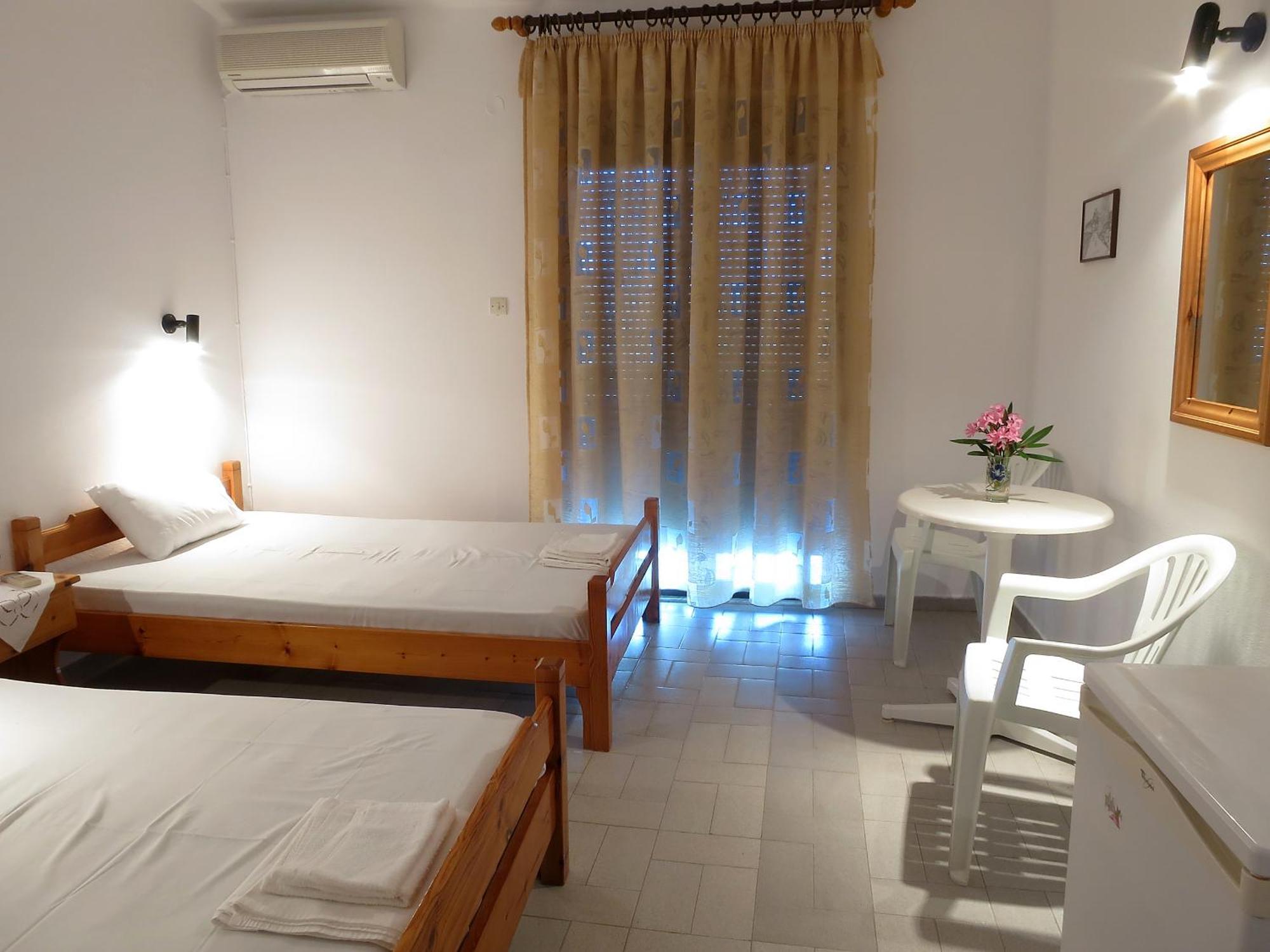 Thanasis Matsas Rooms Kamariotissa Exterior foto
